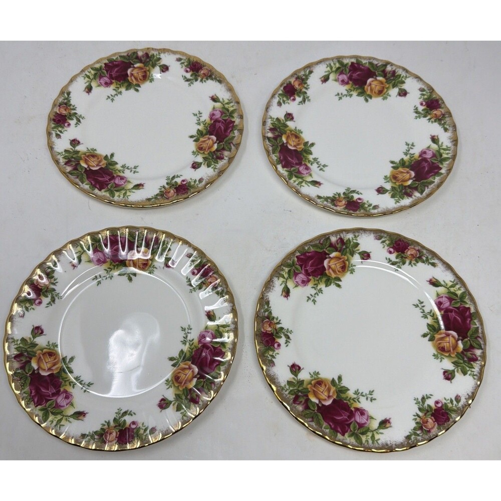 Vintage Royal Albert Old Country Roses 6 1/4” Bone China Bread Plates England